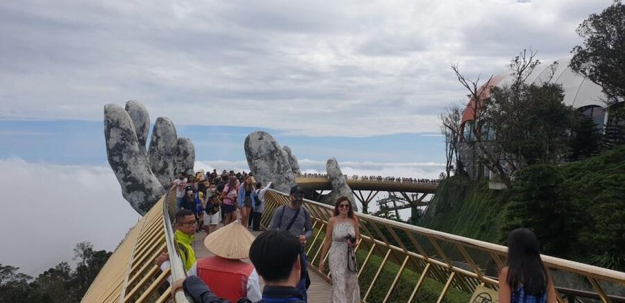 BaNa Hills - Golden Bridge Full Day Group Trip From Da Nang - Vong Nguyet Hills and Linh Ung Pagoda