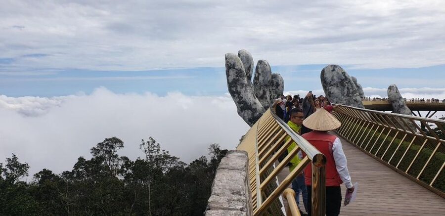 BaNa Hills - Golden Bridge Full Day Group Trip From Da Nang - Lunch and the two-hour choice
