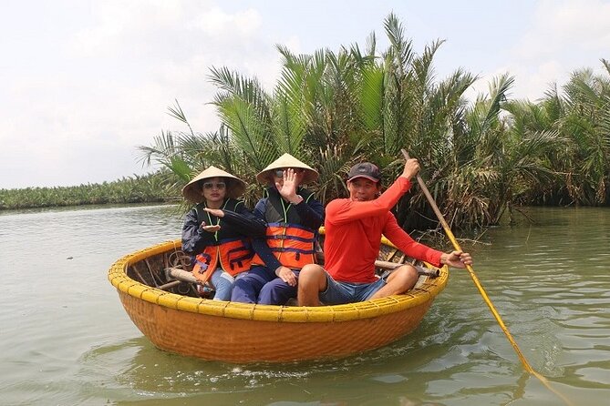 Basket Boat Tour from Da Nang/HoiAn by Lunch & Cafe Class Private - What the $13 price really offers