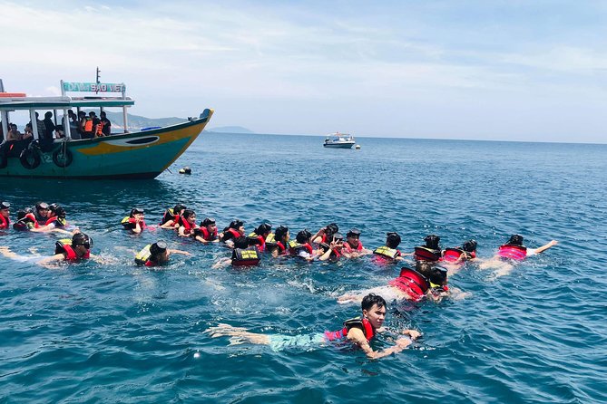 Cham Island Day Tour & Snorkeling from Da Nang with Group tour - Huong Beach and 30 minutes in the water