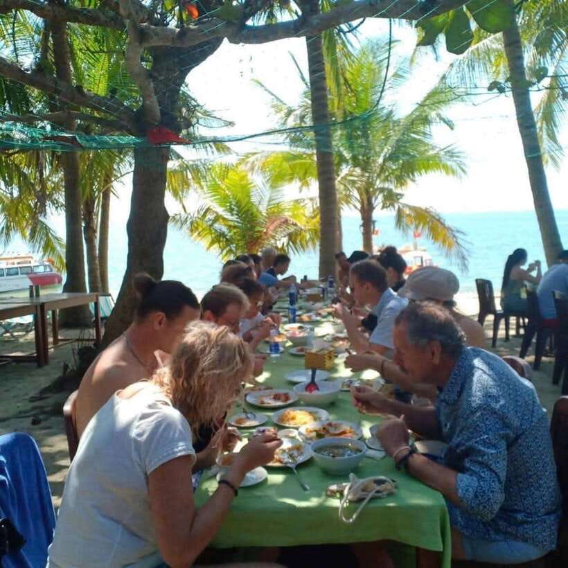 Cham Island: Snorkeling Tour by Speed Boat From HoiAn/DaNang - Bai Chong Beach for hammocks and another swim
