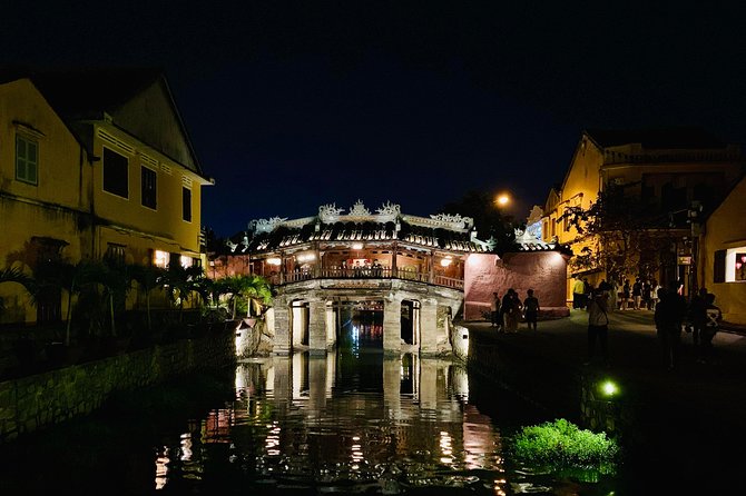 Coconut Basket boat, City tour, Boat ride, Night market from DN - Why this Da Nang to Hoi An day works
