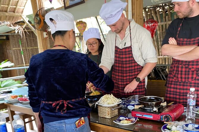 Cooking Class and Tasting Pho in Da Nang with Local Chef - What the $39 price includes