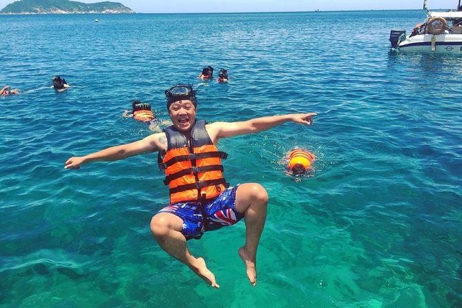 Cu Lao Cham Island Tour from Da Nang/ Hoi An - Huong Beach for snorkeling and swimming