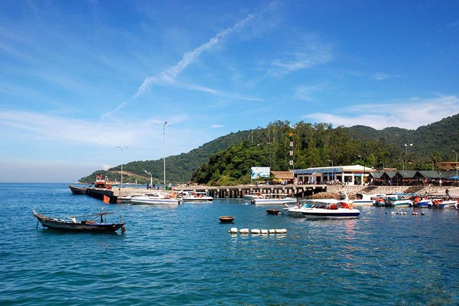 Cu Lao Cham Island Tour from Da Nang/ Hoi An - Free time, photos, and the limits of the island visit