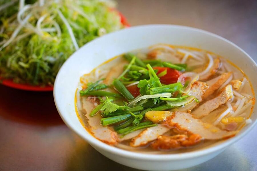 Da Nang: 4 hours city exploration and local food tour - Why a motorcycle is a useful way to see Da Nang