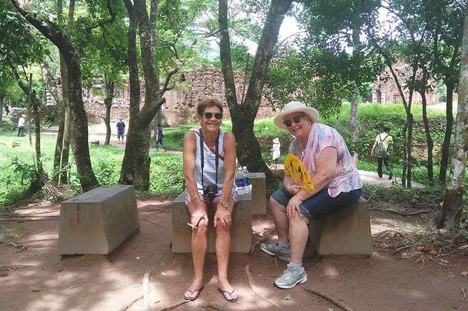 Da Nang Airport or City to Hoi An City or Vice Versa- Private Car - You can add a guide, but confirm the arrangement