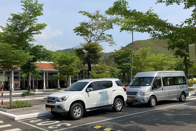 Da Nang Airport Pick up or Drop off services (one way) - Cars, minibuses, and luggage space