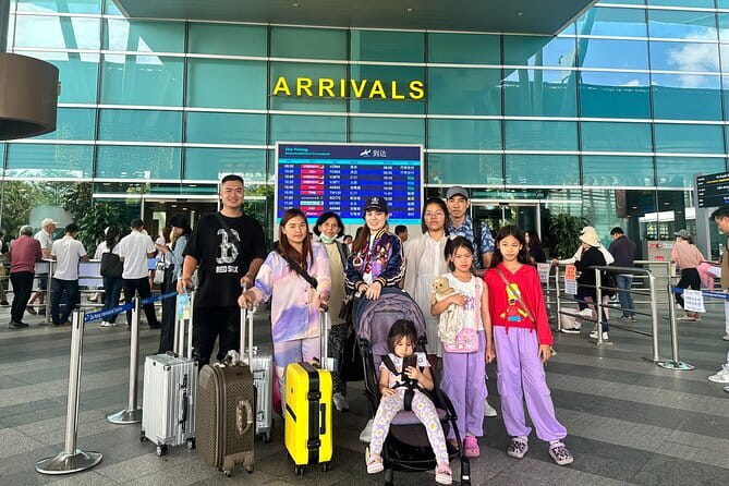 Da Nang Airport Transfer to Da Nang Hotel by Private Car - Group size, luggage, and vehicle choice