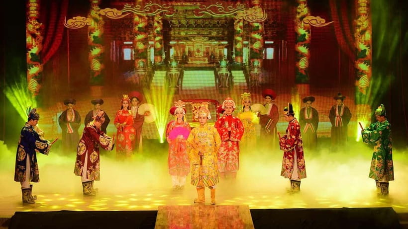 Da Nang: Ao Dai Show - Martial arts and noble swordplay
