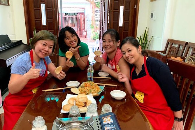 Da Nang Authentic Home Cooking Class - The shared meal is more than a final snack