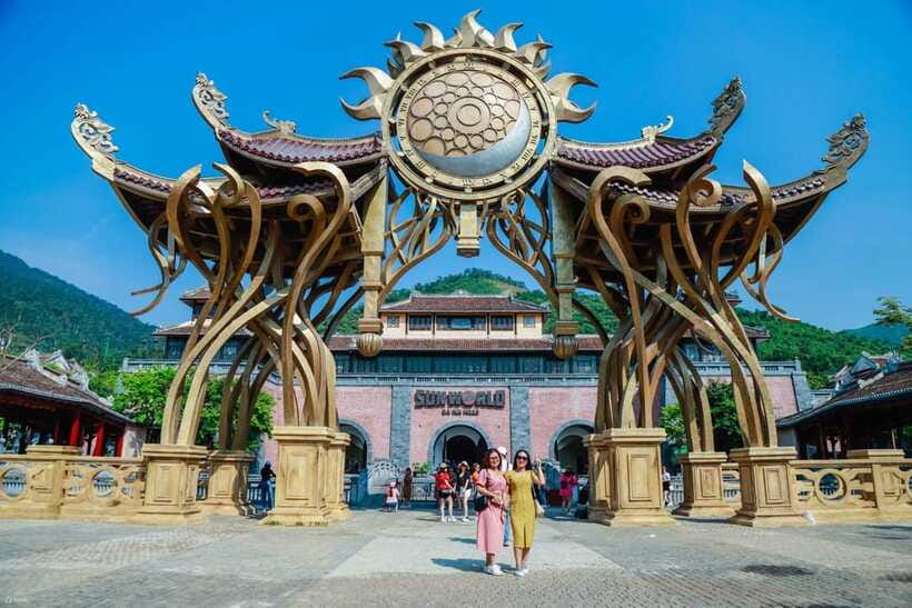 Da Nang: Ba Na Hills Cable Car & Golden Bridge Private Tour - Fantasy Park: free games for the final stretch