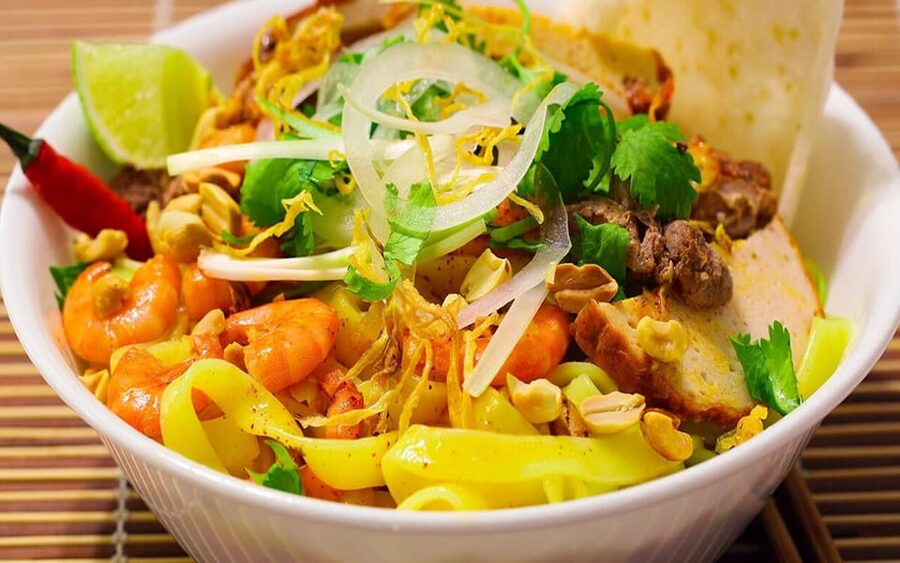 Da Nang By Night & Han River Dragon Cruise with a local food - Local noodles at about 7:00 p.m.