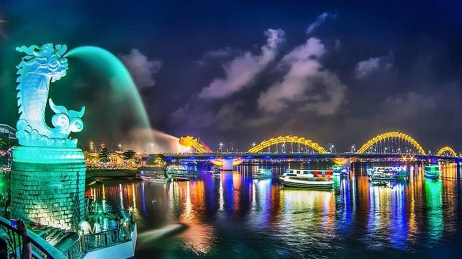 Da Nang By Night & Han River Dragon Cruise with a local food - How the timing really works