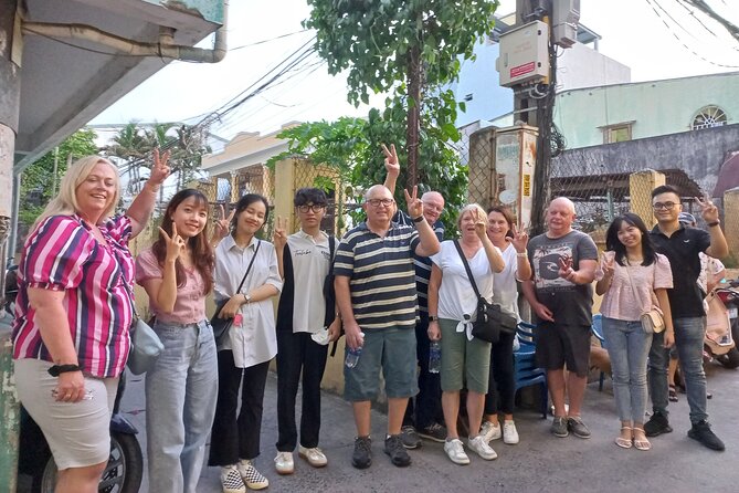 Da Nang By Night: Seafood dinner, night market and cruise trip - What the $39 price really includes