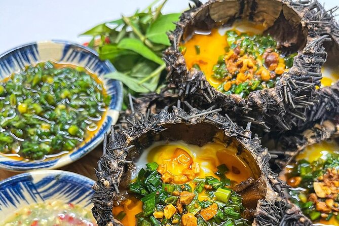 Da Nang By Night: Seafood dinner, night market and cruise trip - Da Nang’s bridges after dark