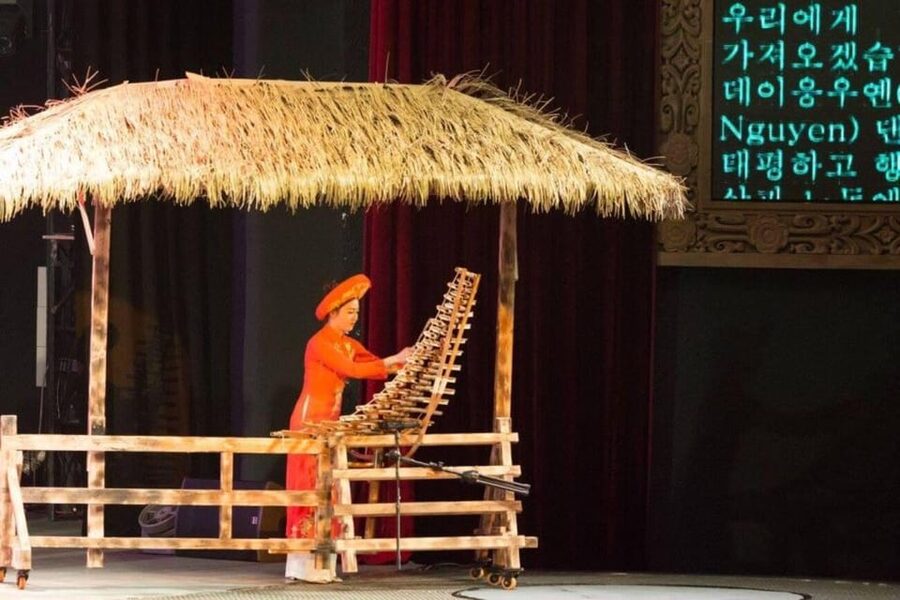 Da Nang: Charming Da Nang Show Ticket - Practical planning for a smooth evening