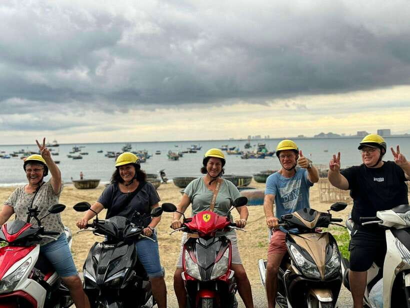 Da Nang City Sightseeing Private Tour with Female Tour Guide - Linh Ung Pagoda and the Son Tra Peninsula