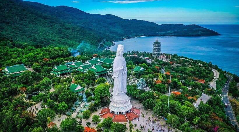 Da Nang City Sightseeing Private Tour With Hai Van Pass - Da Nang Museum gives the day some context