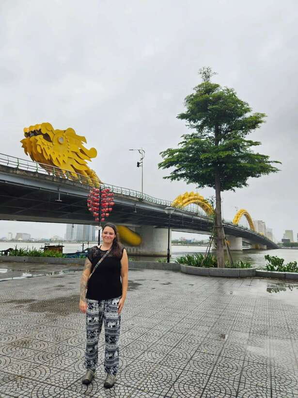 Da Nang City Sightseeing Private Tour With Seafood Buffet - Marble Mountains: caves, pagodas, and a workout