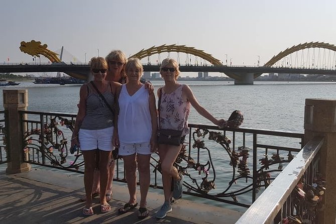 Da Nang city with Marble Mountain - Monkey Mountain-Dragon Bridge - Dragon Bridge: a sharp 15-minute city stop
