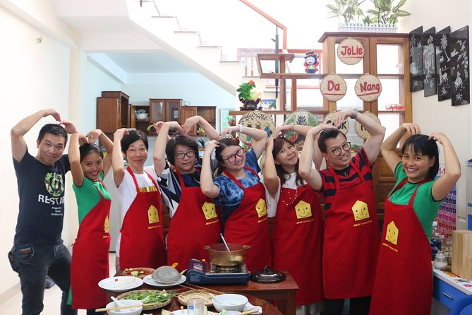 Da Nang Cooking Class with Coffee Tasting and Market Visit - Who will get the most from this morning?