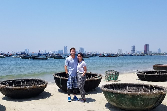 Da Nang Discovery With Cool Locals - Bắc Mỹ An Market and the sweet finish