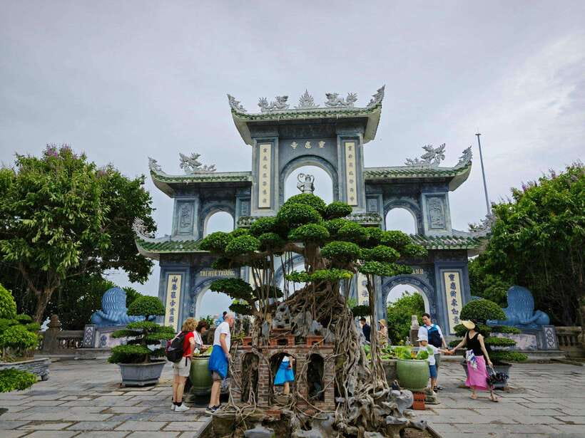 Da Nang: Golden Bridge, My Son Sanctuary, Marble Mountains - The Golden Bridge at Ba Na Hills