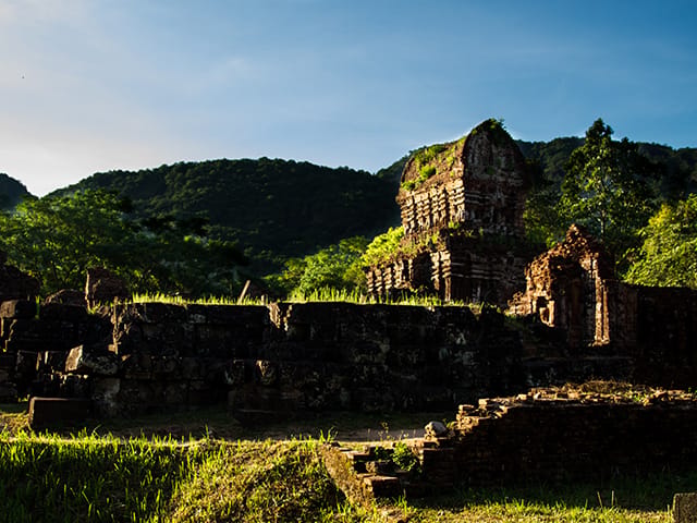 Da Nang: Half-day Journey To My Son Sanctuary - What the guide adds to the experience