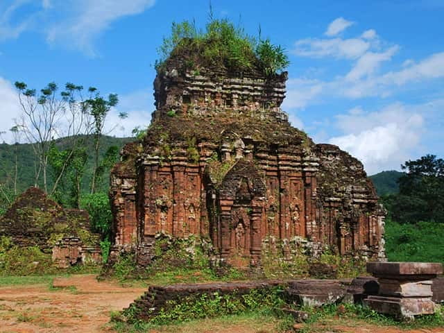 Da Nang: Half-day Journey To My Son Sanctuary - Leaving Da Nang for the mountain valley