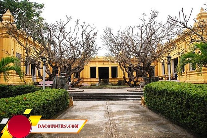 Da Nang - Hoi An_All in One Private Tour - The Non Nuoc stone-carving stop