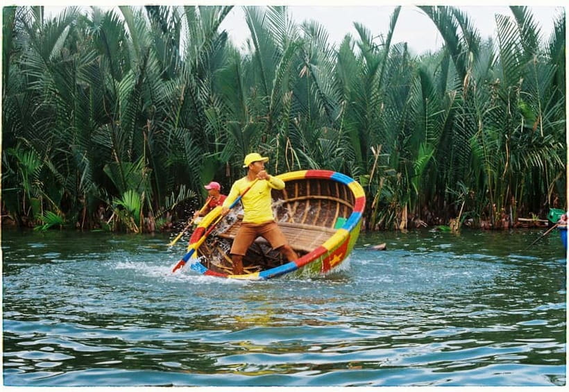 Da Nang: Hoi An Ancient Town, Coconut Jungle & Lanterns - A short performance and time among Hoi An’s lanes