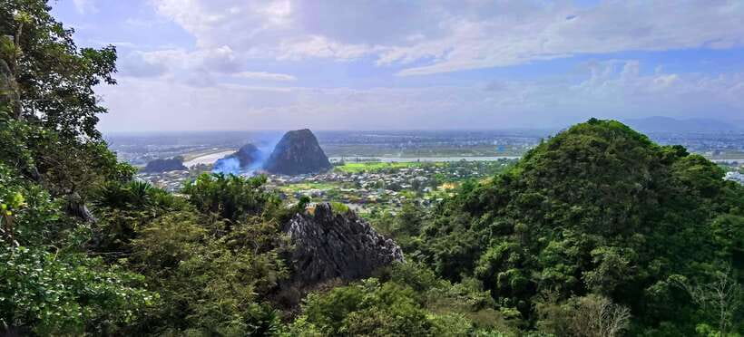 Da Nang/Hoi An: Marble & Monkey Mountains with Am Phu Cave - Is $28 good value?