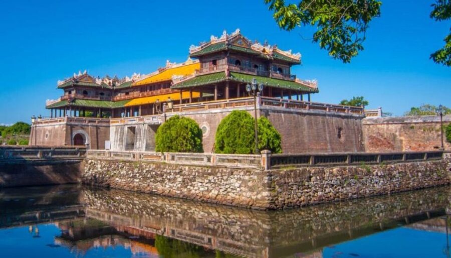 Da Nang: Imperial City of Hue Day Trip with Lunch and Ticket - Crossing the Hai Van Tunnel from Da Nang