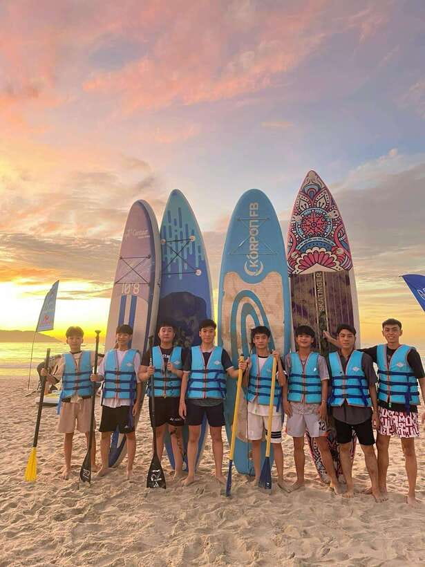 Da Nang: Man Thai Beach Stand-Up Paddleboarding Tour - What to bring and what to leave behind