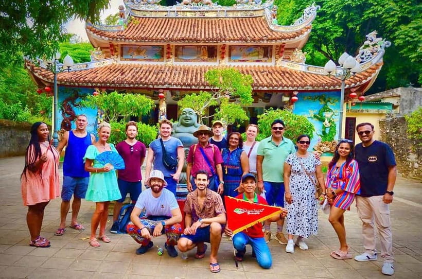 Da Nang: Marble Mountain, Monkey Mountain & Am Phu Cave Tour - A local snack before the ride back