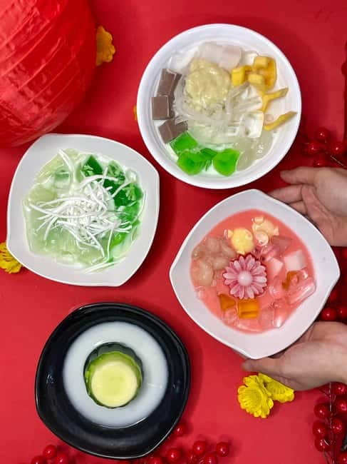 Da Nang: Michelin-Selected Street Food Tour with Local Guide - First bowl: mì Quảng 1A