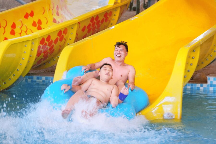 Da Nang: Mikazuki Water Park 365 with Onsen E-Ticket - Taking a slower turn in the onsen