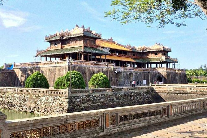 Da Nang Package Tour 4 Days 3 Nights - Transport, group size, and the daily pace