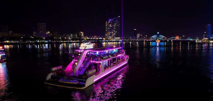 Da Nang: Poseidon Cruise with Dinner and Dragon Bridge Show - Key points at a glance