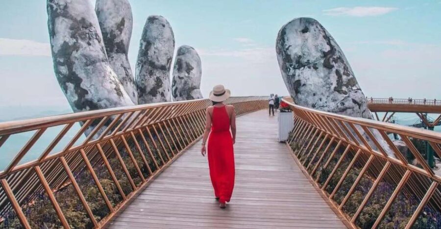 Da Nang: Private & All-Inclusive Instagram Tour - 9:00 AM, cable car to Ba Na Hills