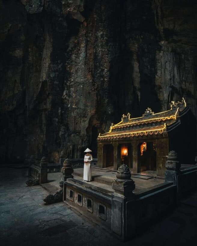 Da Nang: Private Half-day City Highlights Tour - Marble Mountains, where caves become temples