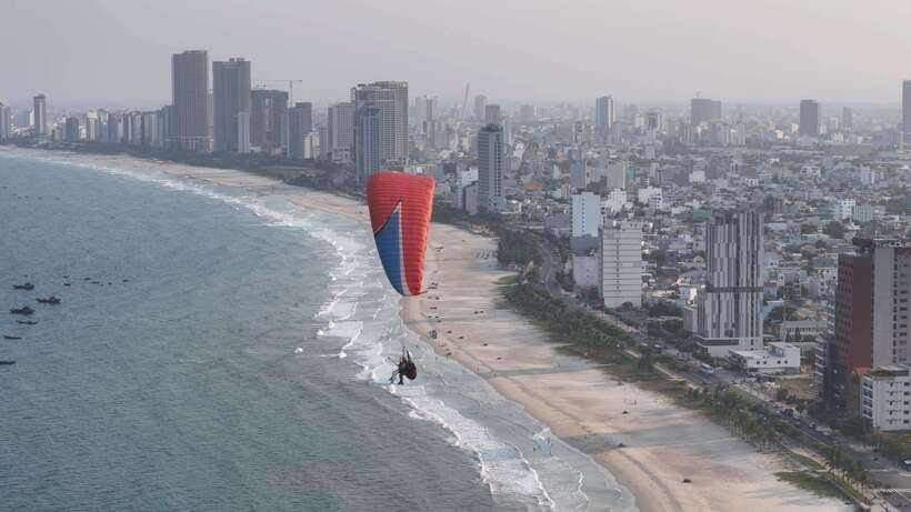 Da Nang Private paragliding experience on Monkey Mountain - Seeing Da Nang from the air