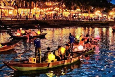 RoundTrip transfer to Hoi An ancient town by private car