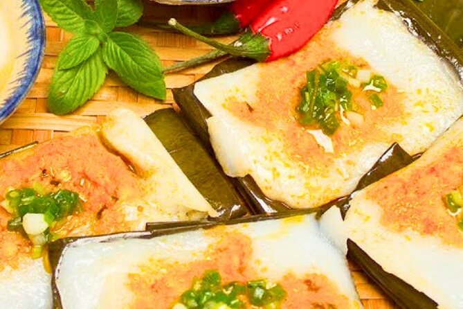 Da Nang Scooter Food Tour & Hidden Gems w/ Locals - Kem Bơ is Da Nang’s cool finish