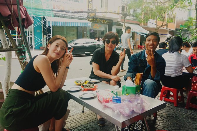 Da Nang: Seafood dinner, night market, sightseeing by night - Pickup, timing, and the areas not covered