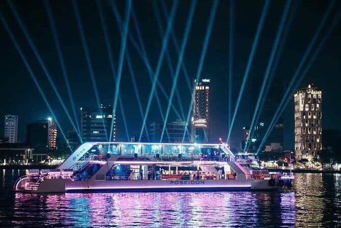 Da Nang Sightseeing Cruise On Han River With Street Food Tasting - Why this food-and-river combination works in Da Nang