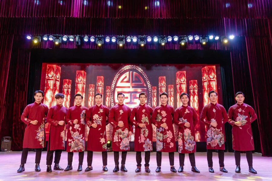 Da Nang "The Ao Dai" Show: Timeless Vietnamese Elegance - Key points to know before you go