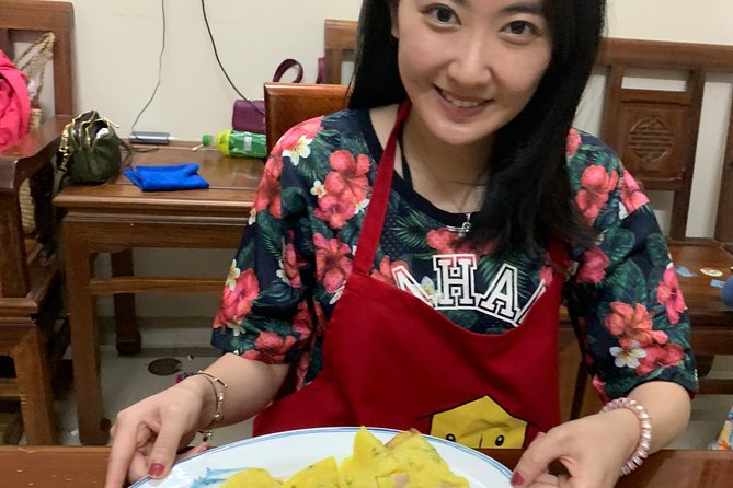 DaNang Farm-to-Table Cooking Class with Market and Coffee Tasting - What the guide adds to the experience