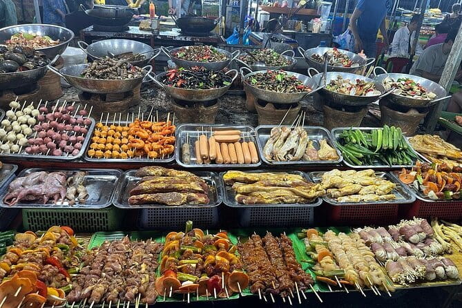 Danang Food Tour With Local Students - Kem bơ and the Dragon Bridge finish